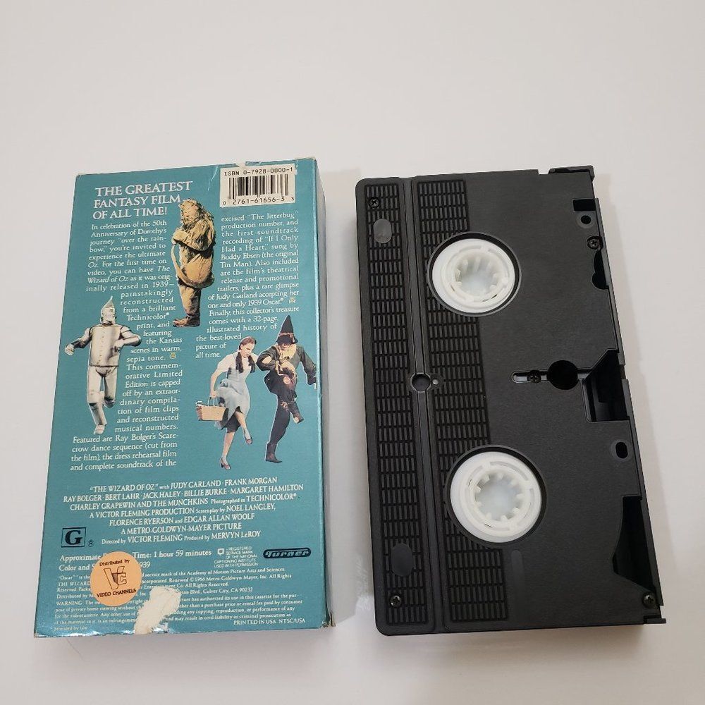 Vintage 1989 Wizard of Oz 50th Ann. VHS & Book - Picture 3 of 14